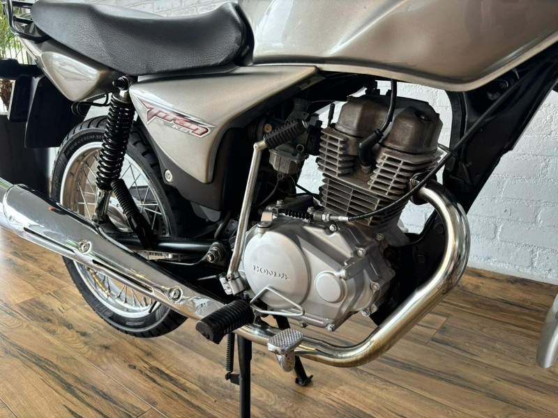 HONDA MOTOS CG 150 TITAN KS /2008 RT 811 VEÍCULOS ARROIO DO MEIO / Carros no Vale