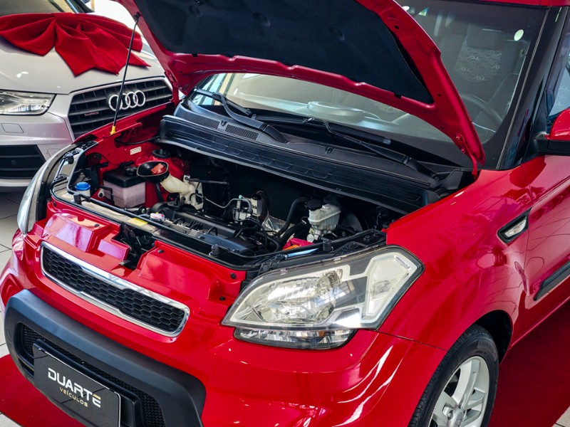 KIA SOUL 1.6/ 16V MEC. 2010/2011 DUARTE VEÍCULOS PORTO ALEGRE / Carros no Vale KIA SOUL 1.6/ 16V MEC. 2010/2011 DUARTE VEÍCULOS PORTO ALEGRE / Carros no Vale