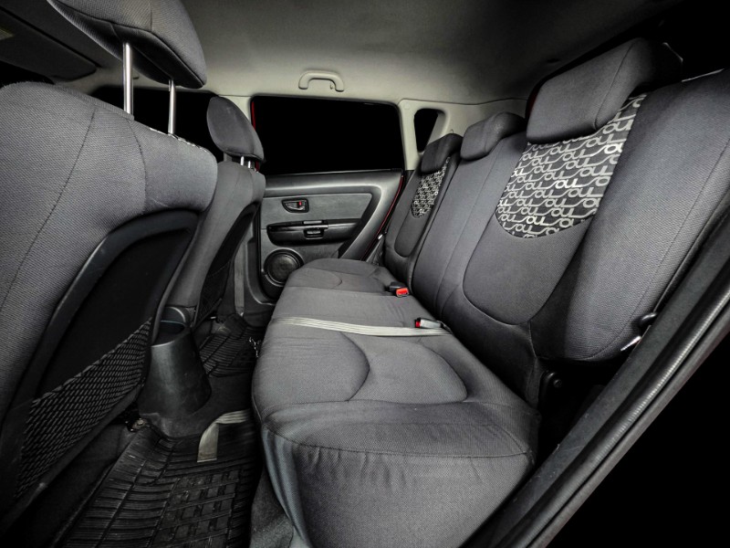 KIA SOUL 1.6/ 16V MEC. 2010/2011 DUARTE VEÍCULOS PORTO ALEGRE / Carros no Vale KIA SOUL 1.6/ 16V MEC. 2010/2011 DUARTE VEÍCULOS PORTO ALEGRE / Carros no Vale