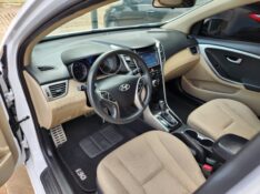 HYUNDAI I30 1.8 2014/2015 TS VEÍCULOS ANTA GORDA / Carros no Vale