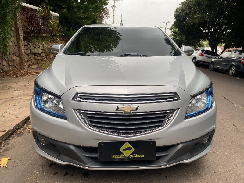 CHEVROLET ONIX LT 1.4 2015/2015 ESTAÇÃO DO CARRO ESTRELA / Carros no Vale