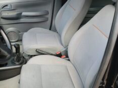 VOLKSWAGEN FOX 1.6 MI PLUS 8V FLEX 4P MANUAL /2008 CHIMA VEÍCULOS VENÂNCIO AIRES / Carros no Vale