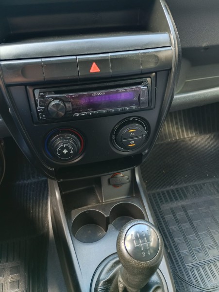 VOLKSWAGEN FOX 1.6 MI PLUS 8V FLEX 4P MANUAL /2008 CHIMA VEÍCULOS VENÂNCIO AIRES / Carros no Vale