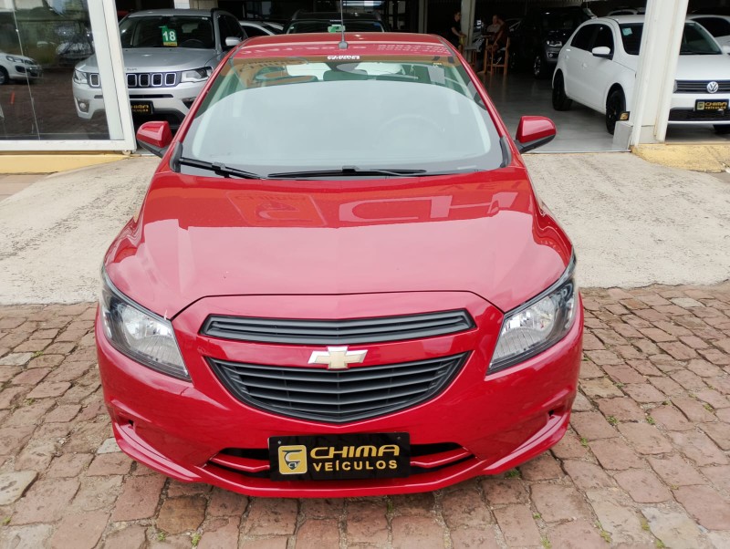 CHEVROLET ONIX HATCH JOY /2019 CHIMA VEÍCULOS VENÂNCIO AIRES / Carros no Vale
