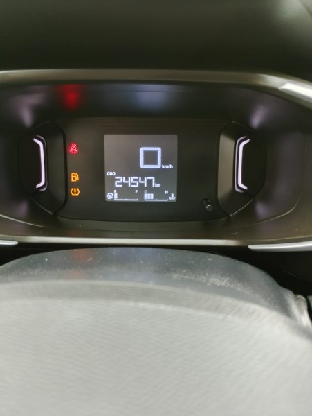 CITROEN C3 /2024 CHIMA VEÍCULOS VENÂNCIO AIRES / Carros no Vale