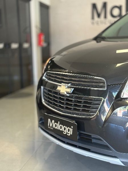 CHEVROLET TRACKER 1.8 LTZ 2015/2015 MALAGGI VEÍCULOS ENCANTADO / Carros no Vale