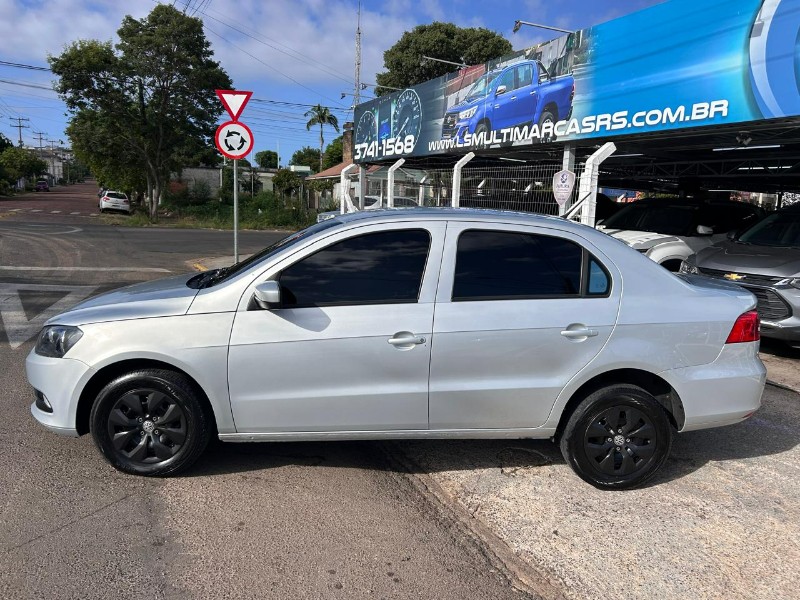 VOLKSWAGEN VOYAGE 1.0/1.0 CITY MI TOTAL FLEX 8V 4P 2015/2015 LS MULTIMARCAS VENÂNCIO AIRES / Carros no Vale