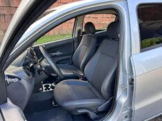 VOLKSWAGEN VOYAGE 1.0/1.0 CITY MI TOTAL FLEX 8V 4P 2015/2015 LS MULTIMARCAS VENÂNCIO AIRES / Carros no Vale