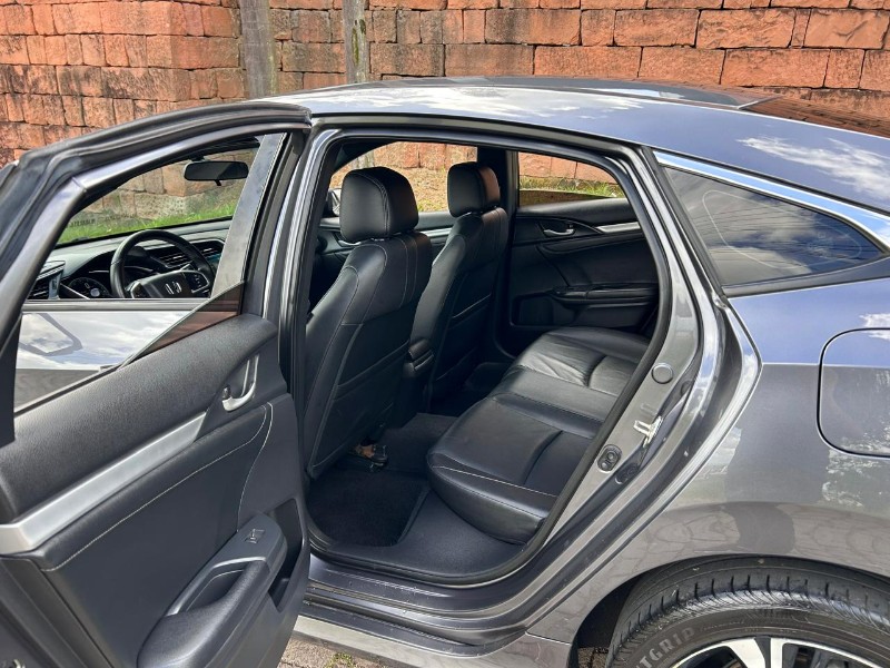 HONDA CIVIC SEDAN EXL 2.0 FLEX 16V AUT.4P 2018/2018 LS MULTIMARCAS VENÂNCIO AIRES / Carros no Vale