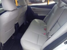 TOYOTA COROLLA 1.8 GLI 16V FLEX 4P AUTOMÁTICO 2016/2017 ALTERNATIVA VEÍCULOS LAJEADO / Carros no Vale