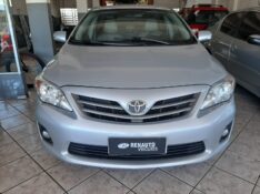 TOYOTA COROLLA 2.0 XEI 2011/2012 RENAUTO VEÍCULOS LAJEADO / Carros no Vale