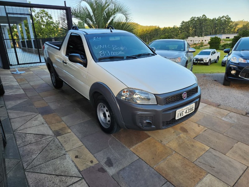 FIAT STRADA WORKING 1.4 2013/2014 TS VEÍCULOS ANTA GORDA / Carros no Vale