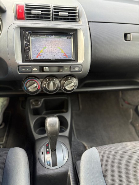 HONDA FIT 1.4 LX 8V GASOLINA 4P AUTOMÁTICO 2006/2006 NEURI VEÍCULOS LAJEADO / Carros no Vale