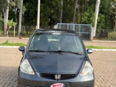 HONDA FIT 1.4 LX 8V GASOLINA 4P AUTOMÁTICO 2006/2006 NEURI VEÍCULOS LAJEADO / Carros no Vale