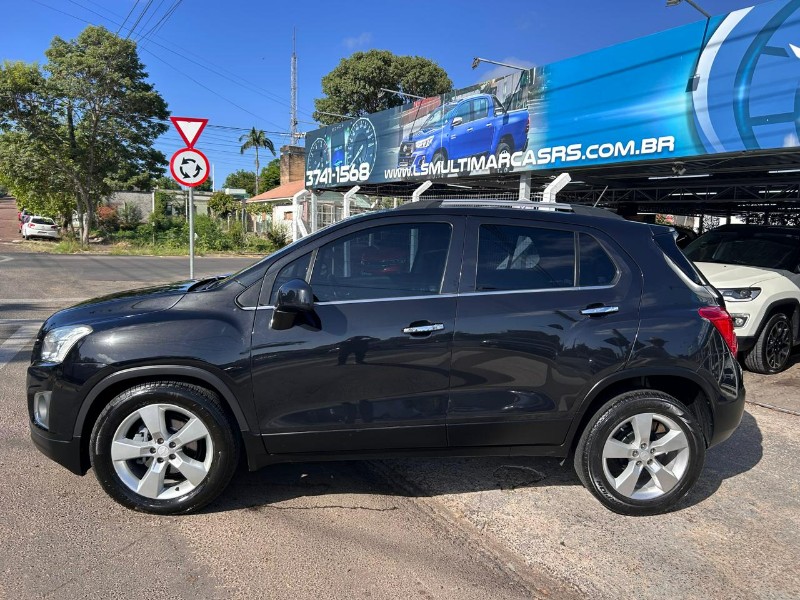 CHEVROLET TRACKER LTZ 1.8 16V FLEX 4X2 AUT. 2014/2014 LS MULTIMARCAS VENÂNCIO AIRES / Carros no Vale CHEVROLET TRACKER LTZ 1.8 16V FLEX 4X2 AUT. 2014/2014 LS MULTIMARCAS VENÂNCIO AIRES / Carros no Vale