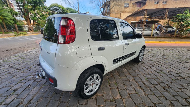 FIAT UNO 1.0 EVO VIVACE 8V 2014/2014 FERNANDO AUTOMÓVEIS | REVENDA DE CARROS ARROIO DO MEIO ARROIO DO MEIO / Carros no Vale