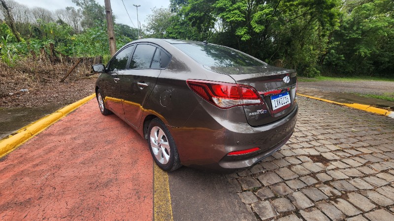 HYUNDAI HB20S 1.6 COMFORT 2016/2016 FERNANDO AUTOMÓVEIS | REVENDA DE CARROS ARROIO DO MEIO ARROIO DO MEIO / Carros no Vale