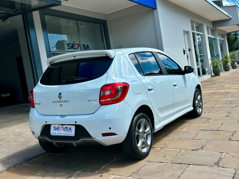 RENAULT SANDERO GT LINE 1.6 2016/2016 SÉTIMA VEÍCULOS GUAPORÉ / Carros no Vale