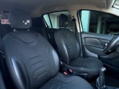 RENAULT SANDERO GT LINE 1.6 2016/2016 SÉTIMA VEÍCULOS GUAPORÉ / Carros no Vale