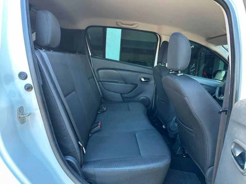 RENAULT SANDERO GT LINE 1.6 2016/2016 SÉTIMA VEÍCULOS GUAPORÉ / Carros no Vale