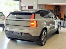 VOLVO EX30 PLUS EXTENDED RANGE 2024/2024 JOÃO CARROS MULTIMARCAS GUAPORÉ / Carros no Vale
