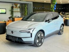 VOLVO EX30 PLUS EXTENDED RANGE 2024/2024 JOÃO CARROS MULTIMARCAS GUAPORÉ / Carros no Vale