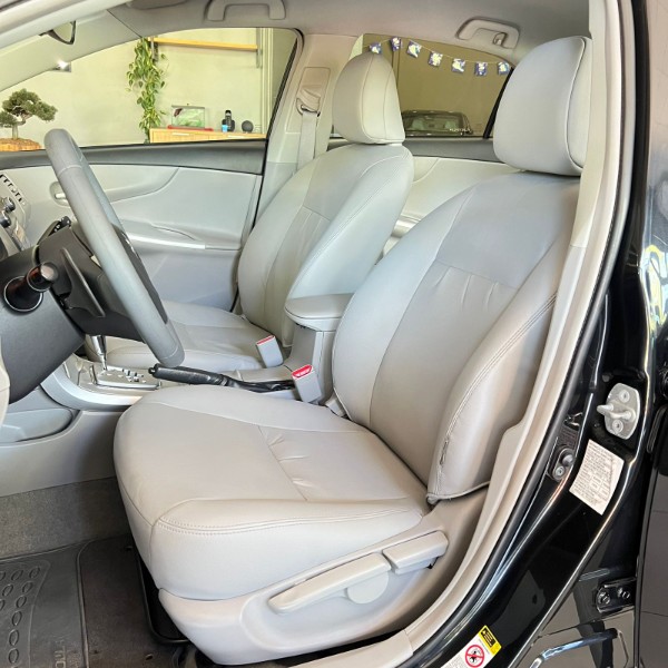 TOYOTA COROLLA XEI 2.0 16V FLEX 2013/2013 JOÃO CARROS MULTIMARCAS GUAPORÉ / Carros no Vale TOYOTA COROLLA XEI 2.0 16V FLEX 2013/2013 JOÃO CARROS MULTIMARCAS GUAPORÉ / Carros no Vale