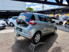 FIAT MOBI LIKE 1.0 FIRE FLEX 5P. /2017 AR MULTIMARCAS VENÂNCIO AIRES / Carros no Vale