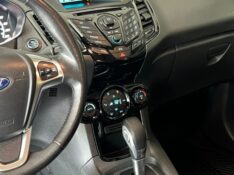 FORD FIESTA TITANIUM 1.6 2017/2017 JOÃO CARROS MULTIMARCAS GUAPORÉ / Carros no Vale
