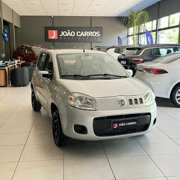 FIAT UNO 1.0 VIVACE 8V 2012/2012 JOÃO CARROS MULTIMARCAS GUAPORÉ / Carros no Vale