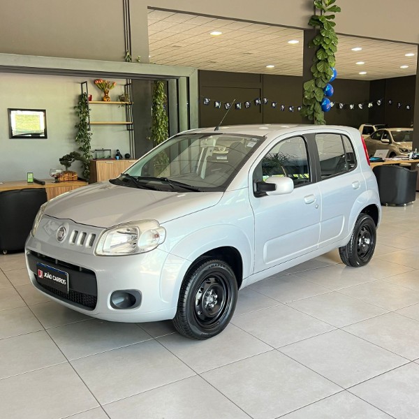 FIAT UNO 1.0 VIVACE 8V 2012/2012 JOÃO CARROS MULTIMARCAS GUAPORÉ / Carros no Vale