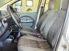 FIAT UNO 1.0 VIVACE 8V 2012/2012 JOÃO CARROS MULTIMARCAS GUAPORÉ / Carros no Vale