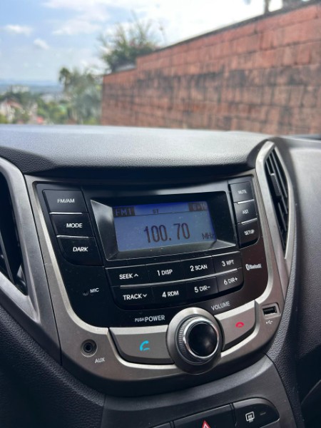 HYUNDAI HB20S C.PLUS/C.STYLE1.0 12V MEC 2014/2014 LS MULTIMARCAS VENÂNCIO AIRES / Carros no Vale