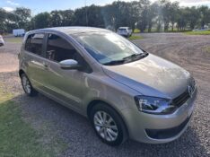 VOLKSWAGEN FOX I-MOTION 1.6 /2012 MENEGHINI VEÍCULOS ARROIO DO MEIO / Carros no Vale