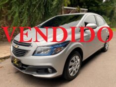 CHEVROLET ONIX LT 1.4 2015/2015 ESTAÇÃO DO CARRO ESTRELA / Carros no Vale