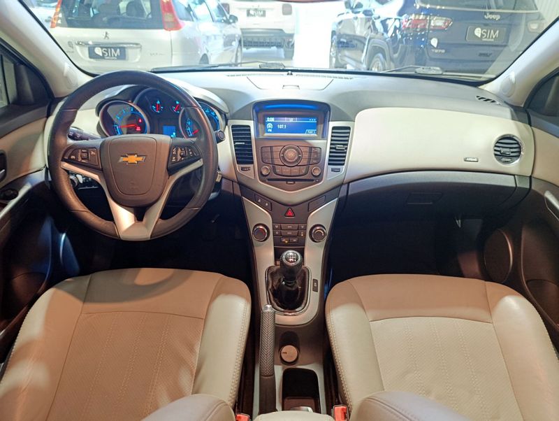 Chevrolet Chev Cruze Lt Nb 2014/2014 SIM VEÍCULOS PORTO ALEGRE / Carros no Vale