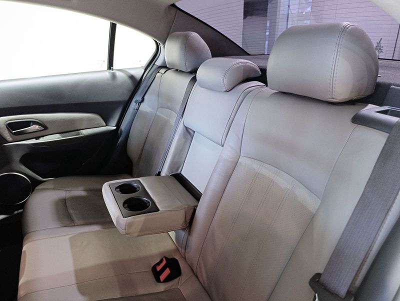 Chevrolet Chev Cruze Lt Nb 2014/2014 SIM VEÍCULOS PORTO ALEGRE / Carros no Vale