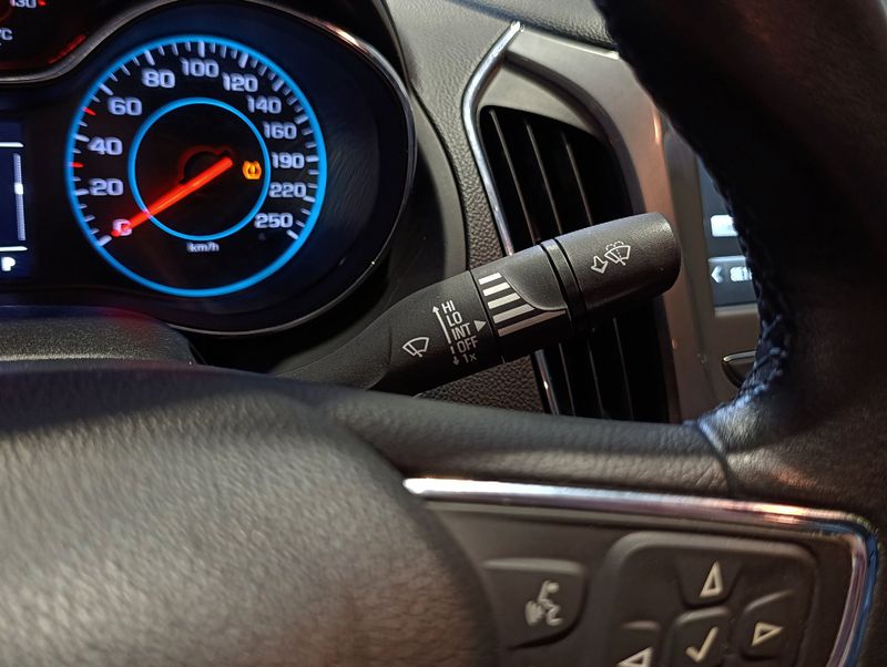 Chevrolet Cruze 1.4 Turbo Lt 16v 2016/2017 SIM VEÍCULOS PORTO ALEGRE / Carros no Vale