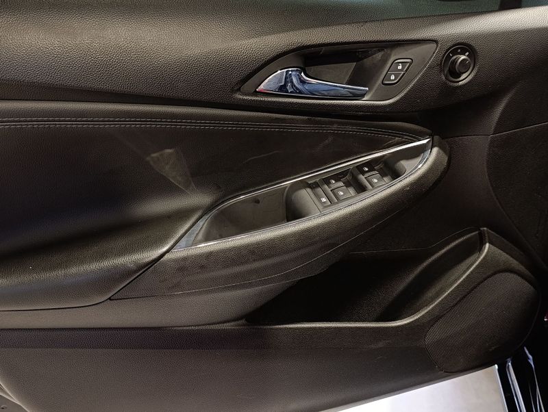 Chevrolet Cruze 1.4 Turbo Lt 16v 2016/2017 SIM VEÍCULOS PORTO ALEGRE / Carros no Vale