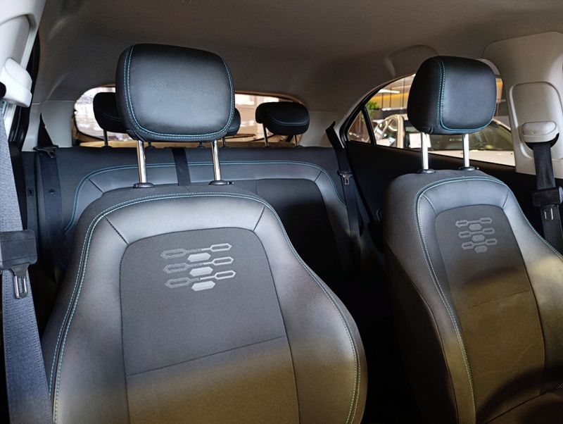 Chevrolet Onix 1.4 Lt 2019/2019 SIM VEÍCULOS PORTO ALEGRE / Carros no Vale