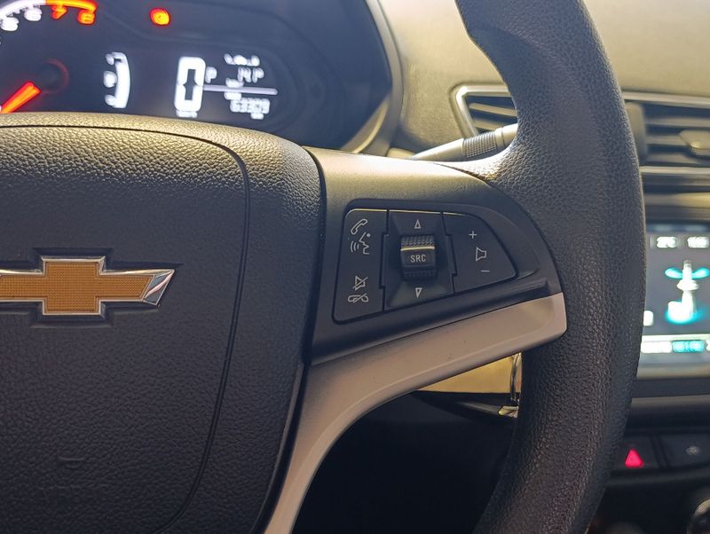 Chevrolet Onix 1.4 Lt 2019/2019 SIM VEÍCULOS PORTO ALEGRE / Carros no Vale