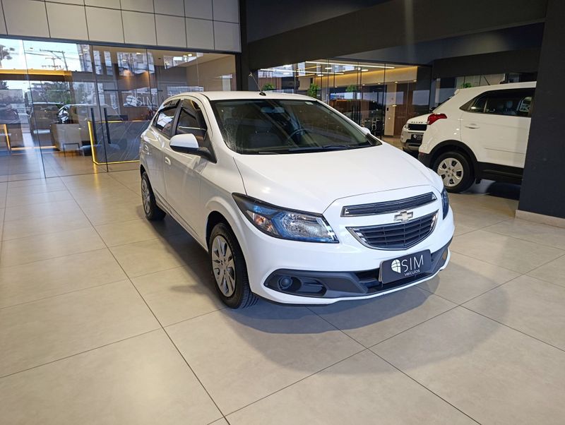 Chevrolet Onix 1.4 Lt 2013/2013 SIM VEÍCULOS PORTO ALEGRE / Carros no Vale