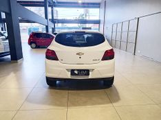 Chevrolet Onix 1.4 Lt 2013/2013 SIM VEÍCULOS PORTO ALEGRE / Carros no Vale