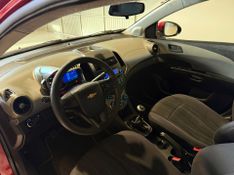 Chevrolet Sonic 1.6 Lt 16v 2013/2014 SIM VEÍCULOS PORTO ALEGRE / Carros no Vale