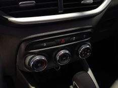 Chevrolet Tracker Lt 1.0 Turbo 12v 2020/2021 SIM VEÍCULOS PORTO ALEGRE / Carros no Vale