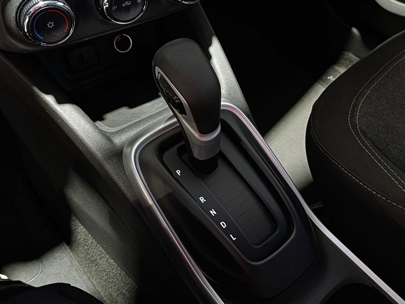 Chevrolet Tracker Lt 1.0 Turbo 12v 2020/2021 SIM VEÍCULOS PORTO ALEGRE / Carros no Vale