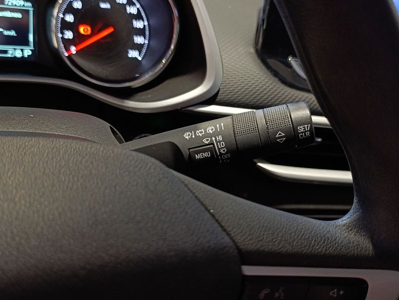 Chevrolet Tracker Lt 1.0 Turbo 12v 2020/2021 SIM VEÍCULOS PORTO ALEGRE / Carros no Vale