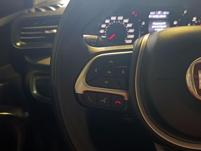 Fiat Cronos Drive 1.8 16v 2019/2019 SIM VEÍCULOS PORTO ALEGRE / Carros no Vale