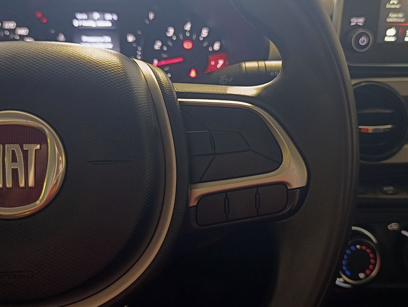 Fiat Cronos Drive 1.8 16v 2019/2019 SIM VEÍCULOS PORTO ALEGRE / Carros no Vale