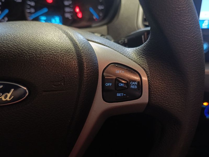 Ford Ka 1.5 Se Plus 12v 2020/2020 SIM VEÍCULOS PORTO ALEGRE / Carros no Vale